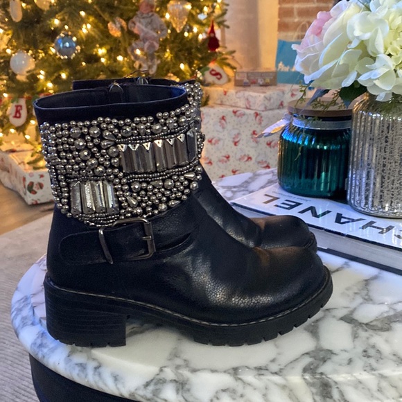 Elle leather booties - Picture 1 of 3